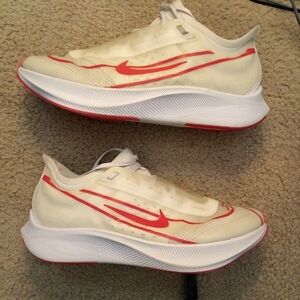 Nike Zoom Fly 3 Women's Shoes sz 10.5